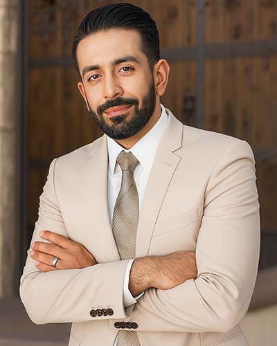 Sunny Khan portrait of a license california real estate agent