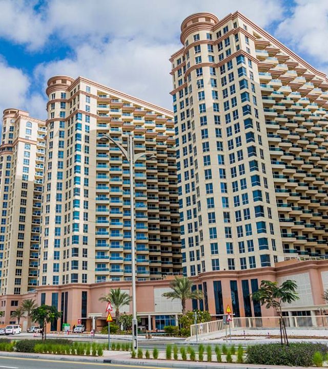Modern apartment blocks in Dubai, UAE Modern apartment blocks in Dubai, UAE